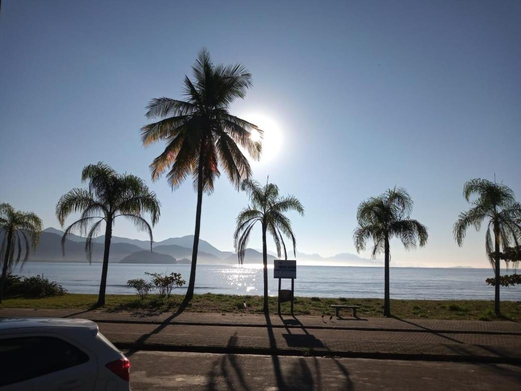 Apartamento Completo P Temporada Ubatuba, Excelente Localizacao Com Conforto E Economia 外观 照片